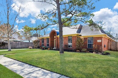 17931 Silver Ash Ln, Houston, TX 77095 - photo 2