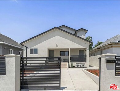 731 E 33rd St unit 1/2, Los Angeles, CA 90011 - photo 2