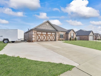 460 Captain Reid Ln, Prairie Grove, AR 72753 - photo 3