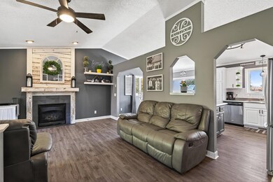 204 Wilson St, Waverly, MN 55390 - photo 6