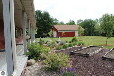 685 W State Rd, West Branch, MI 48661 - photo 4