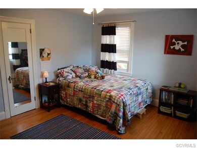 3rd bedroom:  14x12 Hardwood floors, large closet,