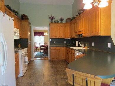 663 Midway Rd, Statesville, NC 28625 - photo 3