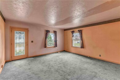 1414 Hollywood St NE, Warren, OH 44483 - photo 6