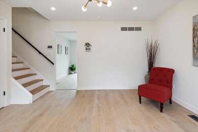 03-1650-Franklin-St-Ann-Arbor-MI-48103-W