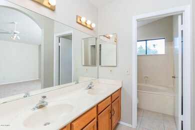 1577 N Cholla St, Chandler, AZ 85224 - photo 5