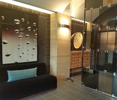 34977 Woodward Ave unit 450, Birmingham, MI 48009 - photo 2