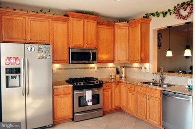 21257 Owls Nest Cir, Germantown, MD 20876 - photo 5