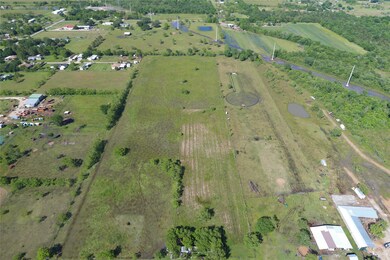 000 County Road 168, Alvin, TX 77511 - photo 4