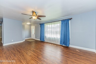 3 May St, East Greenbush, NY 12061 - photo 6