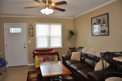 Living Room 90 side