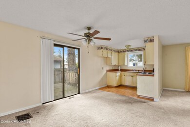 8-web-or-mls-Kitchen-2