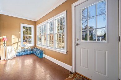 1078 Walter Ave, Des Plaines, IL 60016 - photo 5