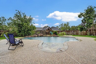 2309 San Augustine Ln, Friendswood, TX 77546 - photo 2