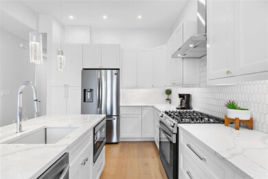 2602 Palisade Ave unit 2, Weehawken, NJ 07086 - photo 3