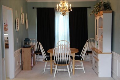 Extra eating space here in the dining room when guests come!