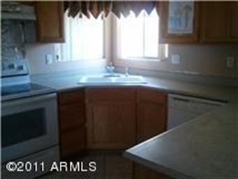 Kitchen (2)