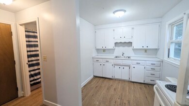 28 Baker St unit 1B, Foxboro, MA 02035 - photo 3