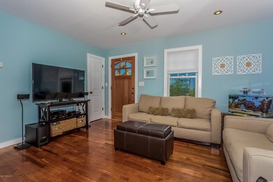 006-Living_Room-1238200-large