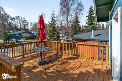 12-Front Deck_1094