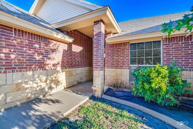 3914 Blair Ln, San Angelo, TX 76904 - photo 6