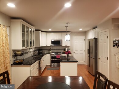 7 Steel Ct, Newark, DE 19702 - photo 2