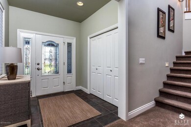 Spacious Entry