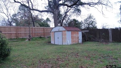 2627 2627 Shady Bluff, Tyler, TX 75707 - photo 4