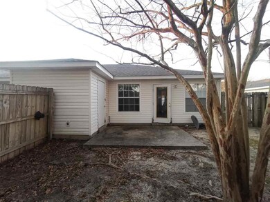 2459 Trailwood Dr, Cantonment, FL 32533 - photo 2