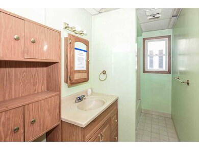 30 7th Ave, Woonsocket, RI 02895 - photo 6