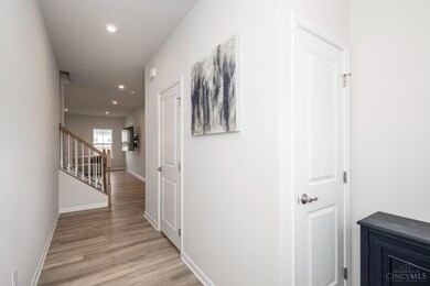 7120 Shady Brook Bend, Middletown, OH 45044 - photo 6