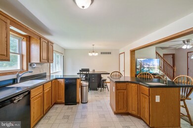 22589 McKinleyville Rd, Rock Hall, MD 21661 - photo 7