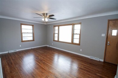 119 15th St NW, Cedar Rapids, IA 52405 - photo 5