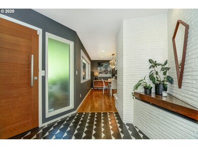 Entrance/Foyer