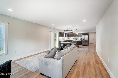 2020 W Elm (7)