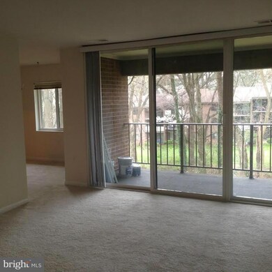 1412 Northgate Square unit 22B, Reston, VA 20190 - photo 4