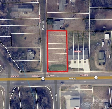 2831 Mccombs St, Charlotte, NC 28208 - photo 7