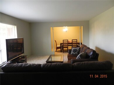 12004 Camelot Dr, Oklahoma City, OK 73120 - photo 4