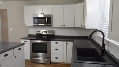 1601 E Osage Ave, McAlester, OK 74501 - photo 5