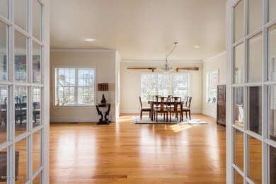 106 Orchard St, Cos Cob, CT 06807 - photo 3