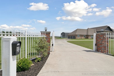 8120 E 112th St N, Owasso, OK 74055 - photo 4