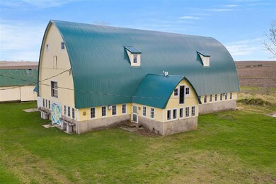 N8573 Hwy 104, Brooklyn, WI 53521 - photo 4