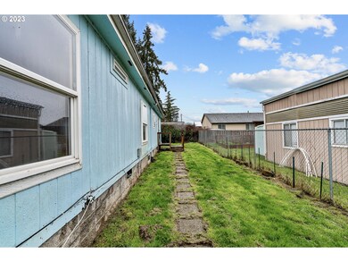 612 N Jackson St, Lafayette, OR 97127 - photo 4