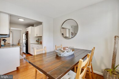 17517 Hoskinson Rd, Poolesville, MD 20837 - photo 3