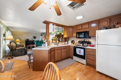 07-Kitchen & Dining
