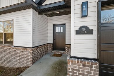 704 2nd Ave SW, Gravette, AR 72736 - photo 3