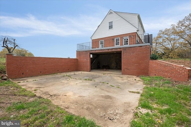 11200 Mount Victoria Rd, Newburg, MD 20664 - photo 5