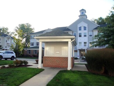 715 Aqua Marine Blvd unit 34, Avon Lake, OH 44012 - photo 2