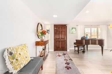 Foyer & Living Room I
