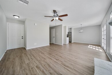 2 Blue Fox Ct, Spring, TX 77380 - photo 5